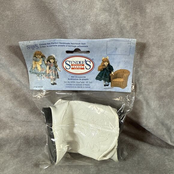 Vintage Syndees Doll Club Western Boots White Cowboy Cowgirl 18 to 24 in Dolls - Picture 1 of 5